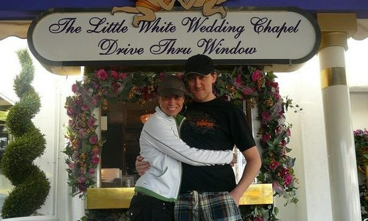 drive_through_wedding_GridGallery