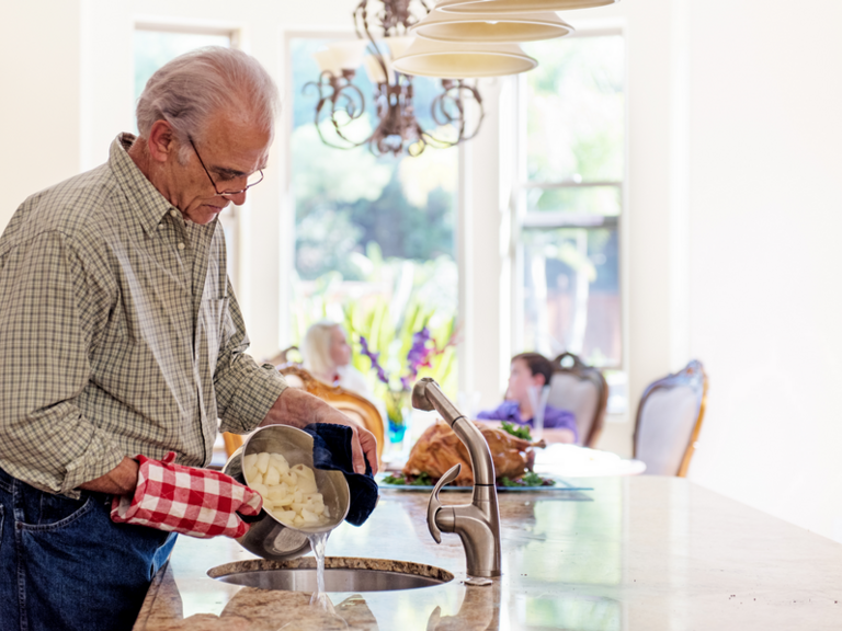 Nutrition for peritoneal dialysis patients